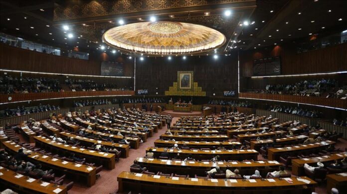  Pakistan to receive 500,000 doses of Chinese vaccine on Sunday, Senate told