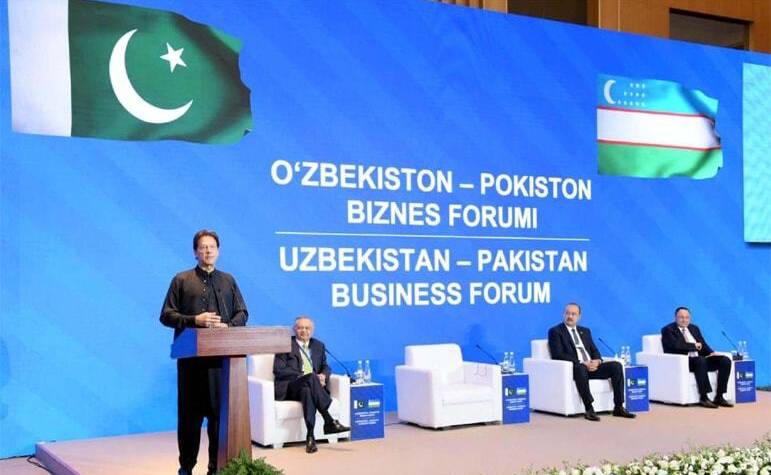  Leaders of Pakistan, Uzbekistan ink several MoUs, pledge to boost regional connectivity, trade under CPEC