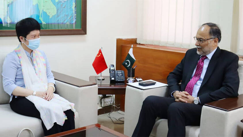  Work on CPEC projects fast-tracked by new govt: Ahsan Iqbal