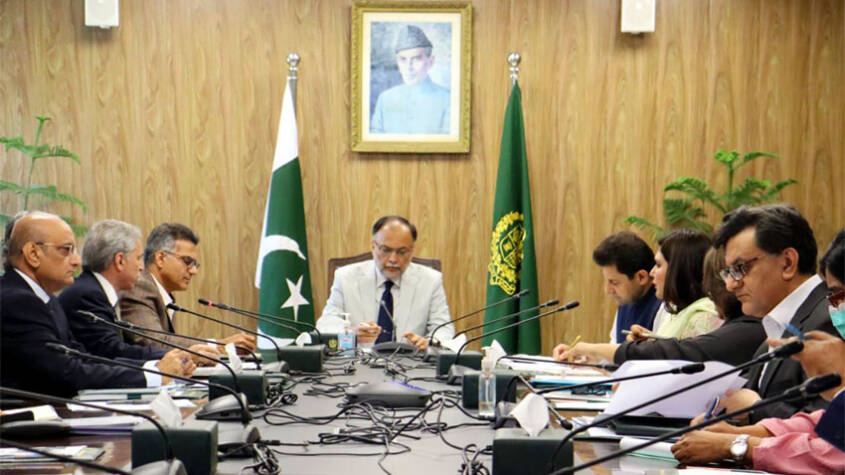  Planning Minister directs to speed up pace of work on CPEC projects