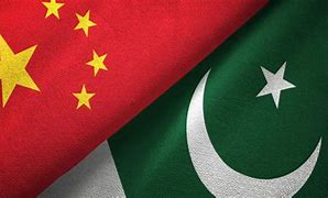  Chinese premier, Pakistani PM hold phone call on bilateral ties