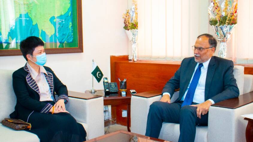  Chinese Charge de Affairs to Pakistan, Ms. Pang Chunxue, calls on Minister Planning Ahsan Iqbal to discuss matters of mutual interest
