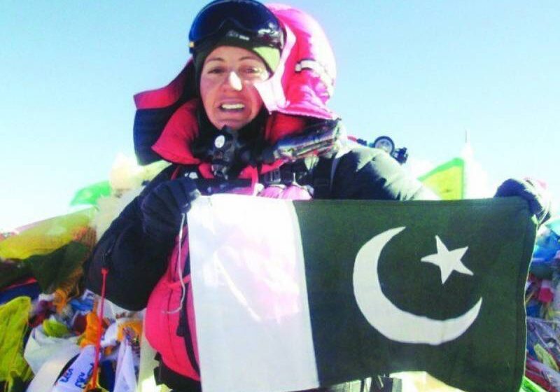  Samina Baig becomes first Pakistani woman to climb K2