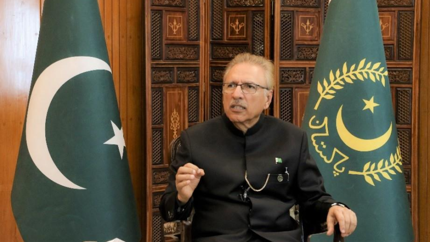  China is leading the world in a good direction: President Arif Alvi