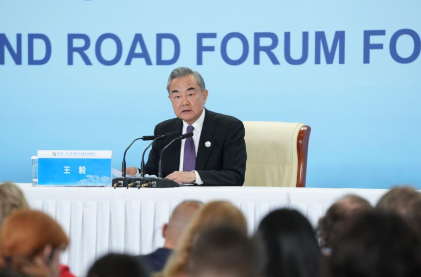  Chinese Foreign Minister Wang Yi Hails 3rd BRF as a Milestone in Belt and Road Development