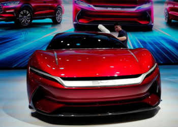 Chinese Auto Giant to Boost Battery Tech in Pakistan