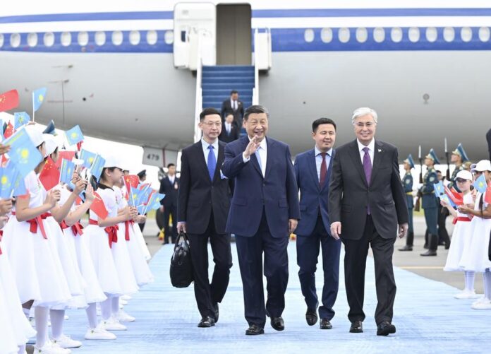 President Xi arrives in Kazakhstan for 24th meeting of SCO Heads of State Council, state visit