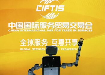 Thriving service trade fuels China’s high-quality development