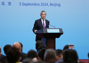 Chinese FM: 2024 FOCAC summit achieves "complete success"