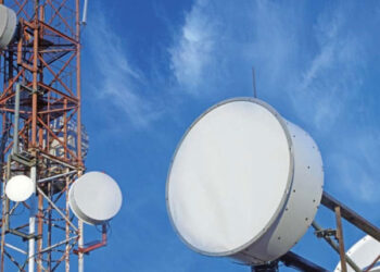 Chinese firm to invest $2 billion in Pakistan for optical fiber deployment