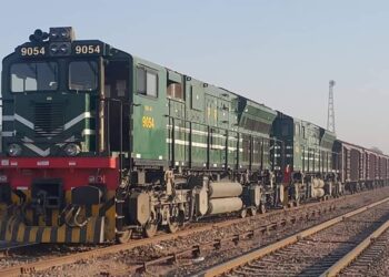 Pakistan, China to divide ML-1 Railway project into two phases