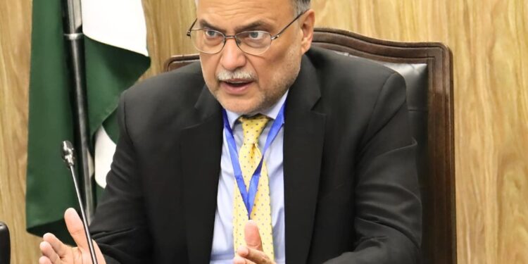 Chinese investment plays key role in stabilizing Pakistan's economy: Ahsan Iqbal