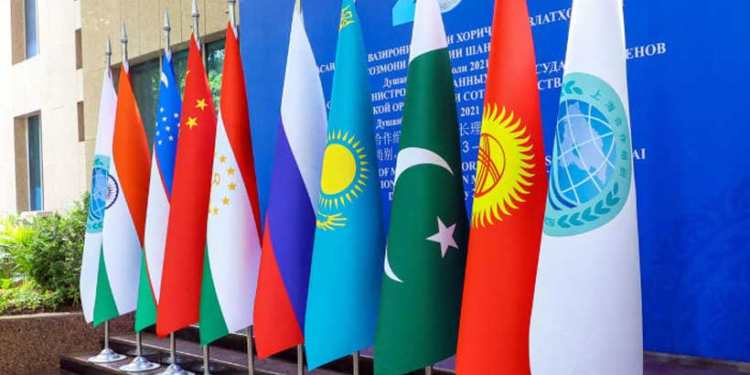 Delegations from India, Russia arrive to attend SCO Summit