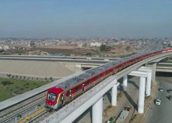 Orange Line passenger flow exceeds 200 million