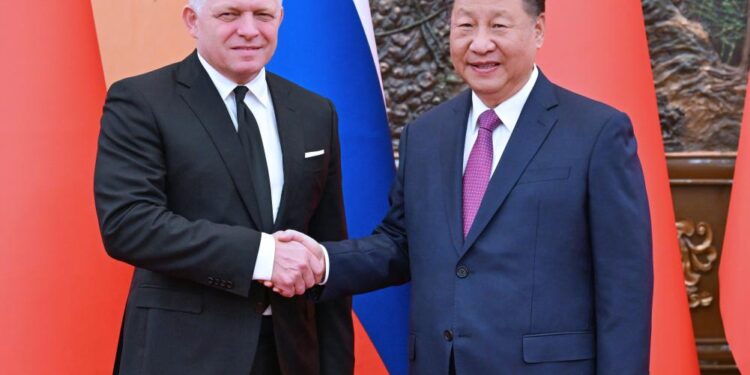 Xi, Slovak PM meet in Beijing to strengthen ties