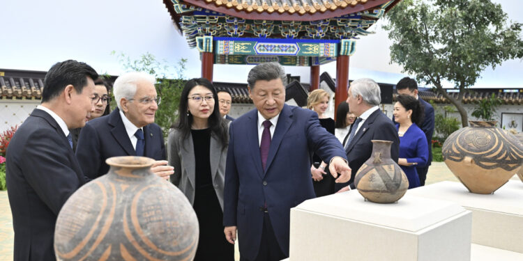 56 Chinese cultural relics returned from Italy