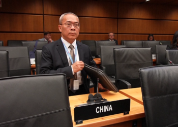 Chinese diplomat calls for political settlement of Iranian nuclear issue