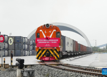 China Railway launches rail transport trial for electric vehicle batteries