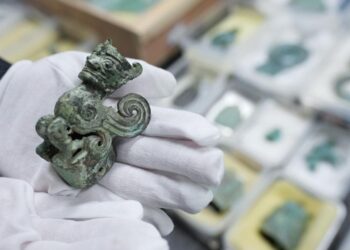 Sanxingdui artifacts restored revealing cultural links