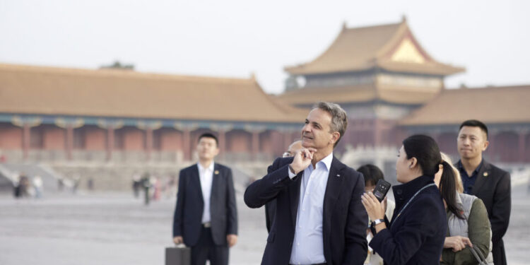 Athens Strengthens Socio-Economic Ties with China