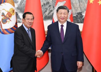 Xi held meeting with Cambodia’s senate president Hun Sen