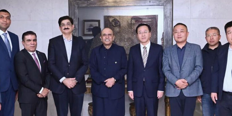 President calls for greater Chinese investment in Pakistan