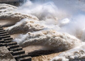 China approves world’s largest hydropower dam