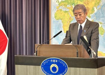 Japan’s FM to visit China