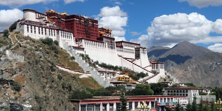Investing in the preservation of Potala Palace