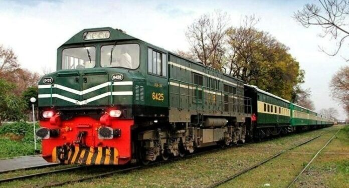 Pakistan advances rail industry with China’s support