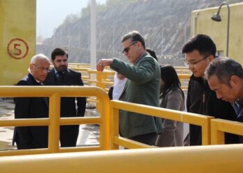 Ambassador Khalil visits Karot Hydropower Plant
