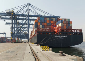 Pakistan’s direct shipping line to Europe launched