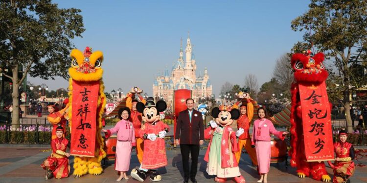 Shanghai Disney Resort celebrates Spring Festival