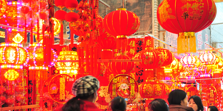 China launches festive online shopping for Spring Festival