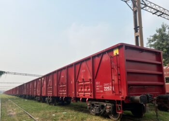 Pakistan’s high capacity freight wagons to boost rail transport