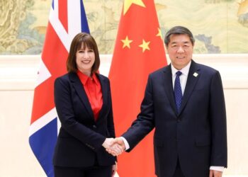 China-UK pledge strengthen economic ties