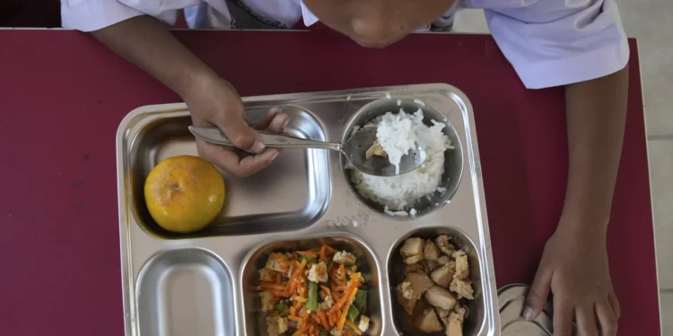 China, UNICEF partner for Indonesia’s free meal program