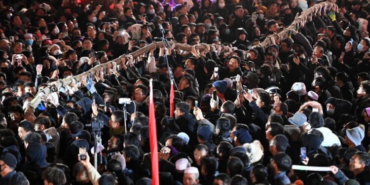 Lintan’s historic tug-of-war unites ethnic communities