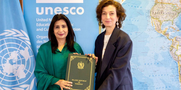 Pakistan permanent delegate to UNESCO takes charge