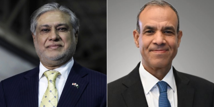 Pakistani, Egyptian FMs discuss Gaza crisis over phone