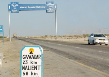 Militants block main highway in Gwadar, Kill Five individuals