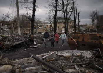 China backs peaceful resolution to Ukraine crisis