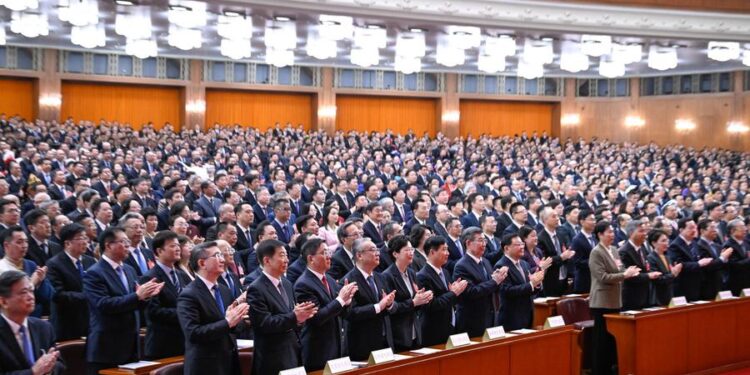 Third session of 14th NPC holds second plenary meeting