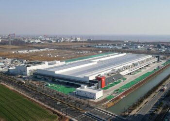 Tesla’s Shanghai Megafactory ships first megapack batteries