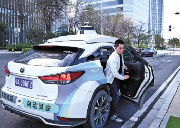 China advances AI-driven autonomous vehicles