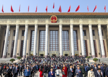 China's lawmakers submit 269 proposals to the annual legislative session