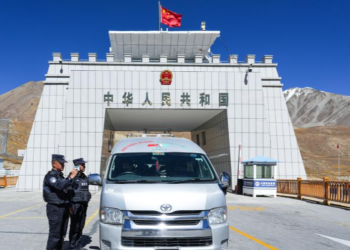 Pakistan, China trade boosts as Khunjerab Pass opens year round