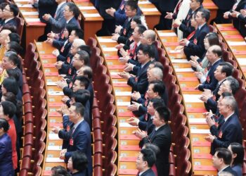 Chinese national lawmakers pass work report of NPC Standing Committee