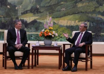 Chinese Premier meets U.S. Senator Steve Daines