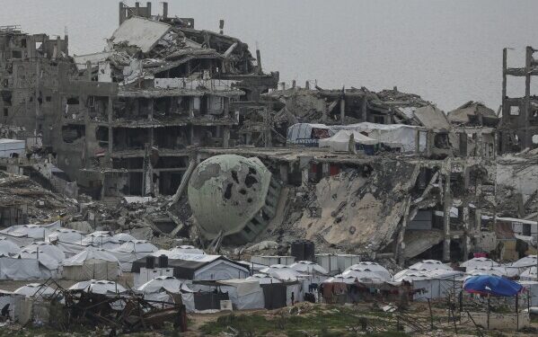 China supports Gaza reconstruction plan endorsed by Palestine, Arab states